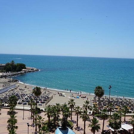 Beachfront Apartment In Fuengirola With Sea Views Kültér fotó